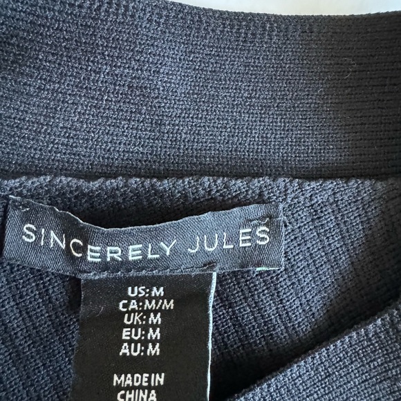 #240 Sincerely Jules Cropped Top, M, Black, Ribbed,   Criss Cross Straps, NWOT - Picture 2 of 6